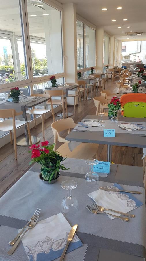 Hotel Tritone Senigallia Eksteriør billede