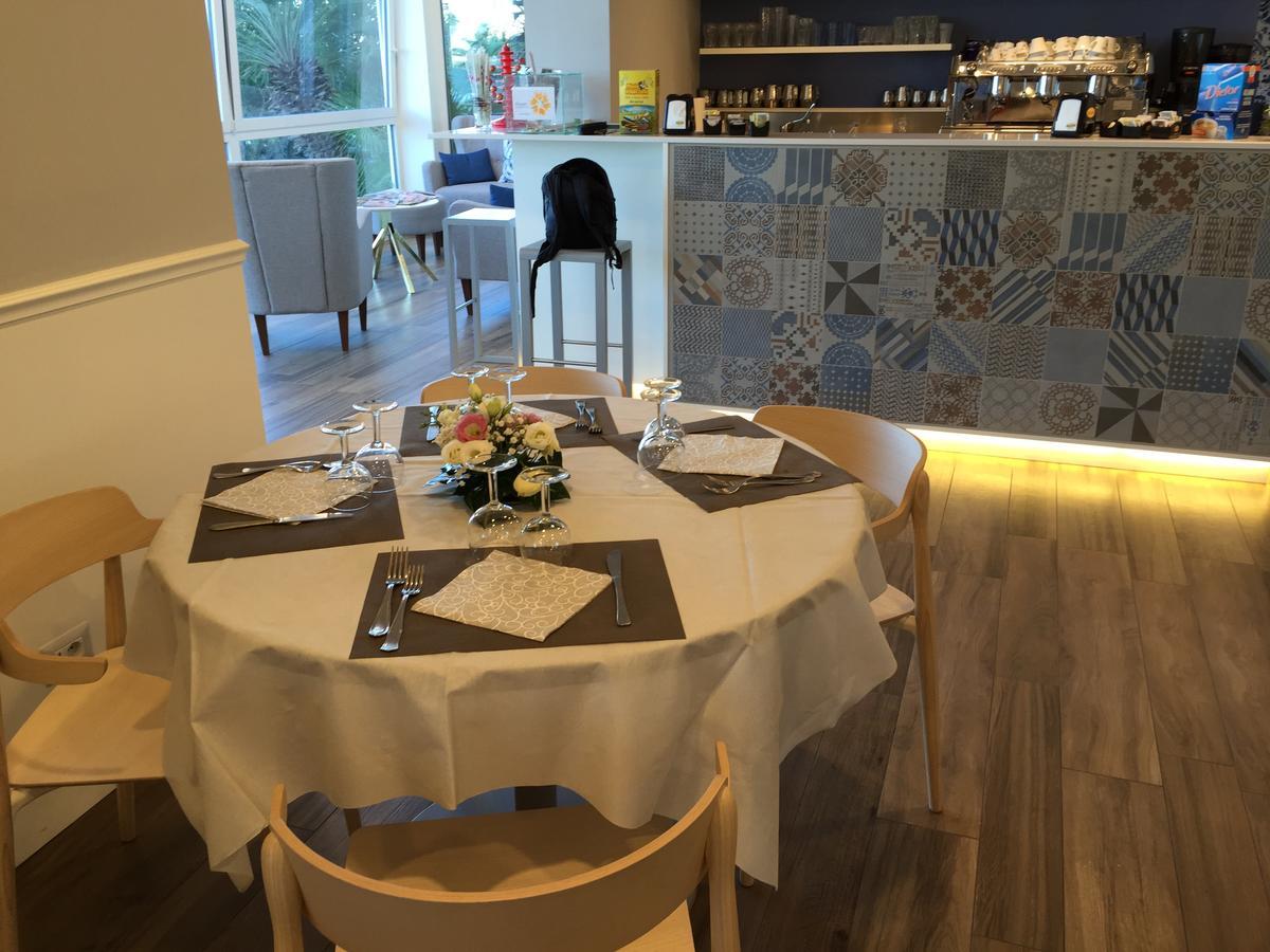 Hotel Tritone Senigallia Eksteriør billede