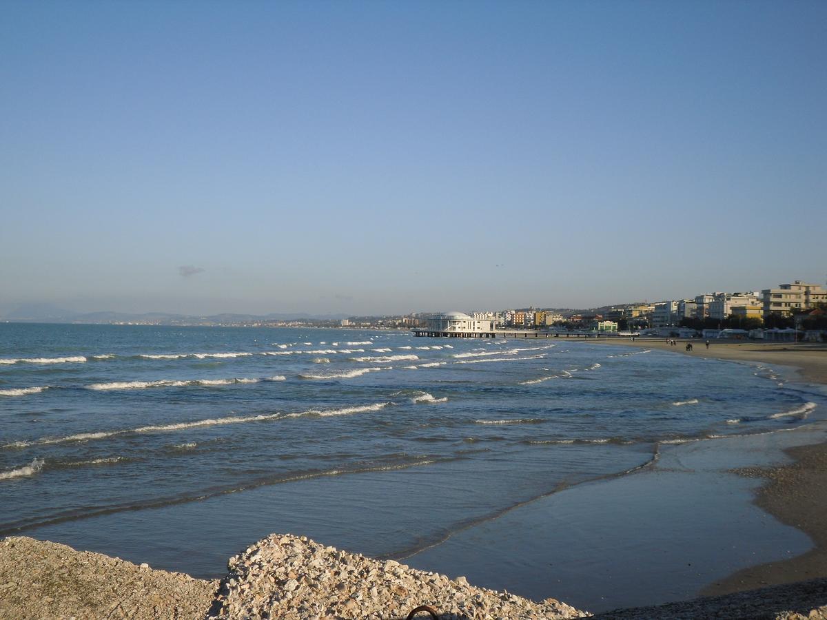 Hotel Tritone Senigallia Eksteriør billede