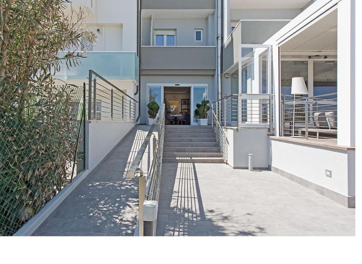 Hotel Tritone Senigallia Eksteriør billede