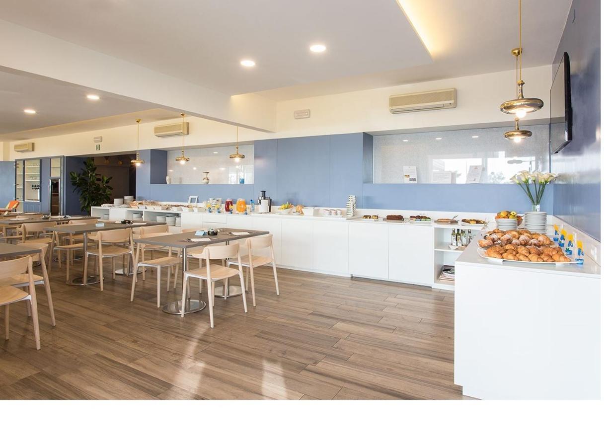 Hotel Tritone Senigallia Eksteriør billede